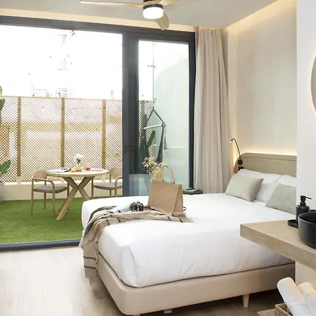 Nomad Haux Mestalla بيت ضيافة 3*