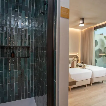 Nomad Haux Mestalla 4*