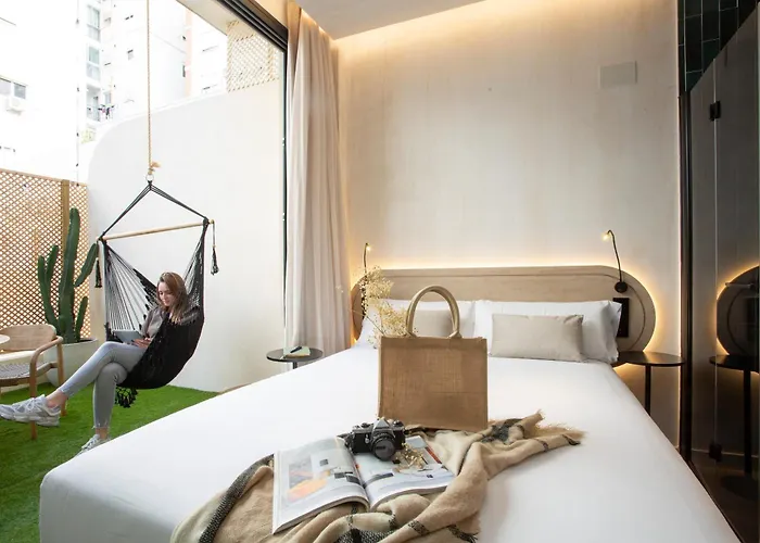 Nomad Haux Mestalla Guest house Valencia